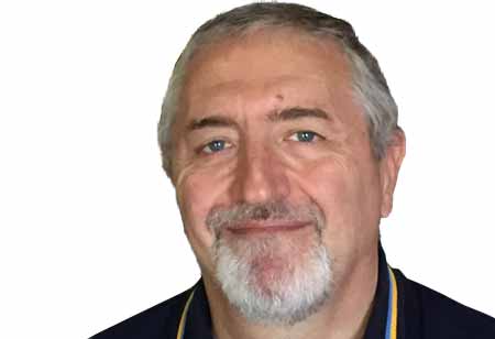 Artificial Intelligence: Wonders and Perils of XXI Century Plastics